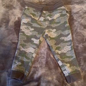 Oshkosh B’Gosh Joggers Green Gray Camouflage Print